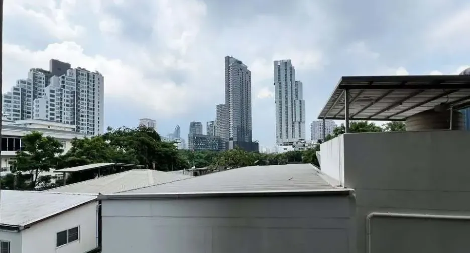 For sale and for rent 1 bed condo in Khlong Toei, Bangkok