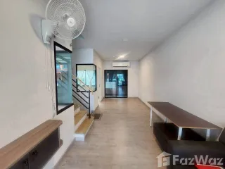 For sale 2 bedrooms townhouse in Bang Sao Thong, Samut Prakan