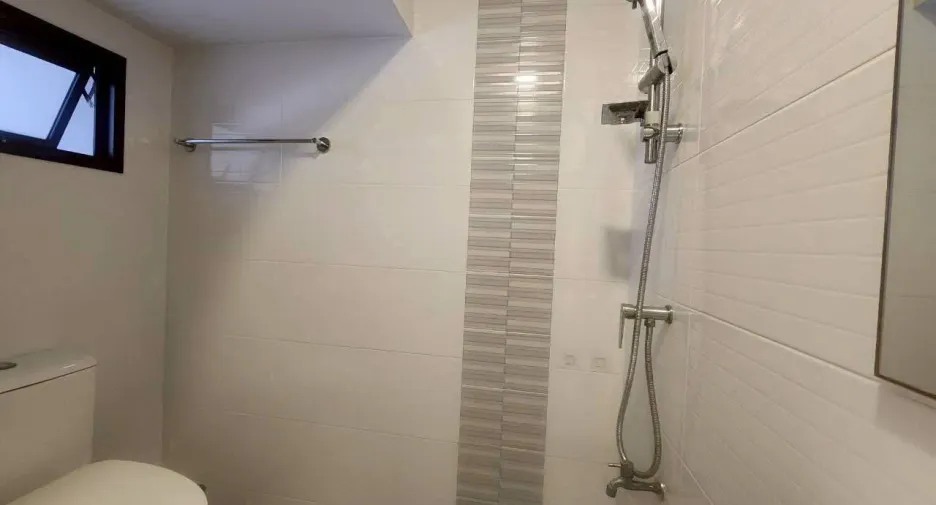 For sale 2 bedrooms townhouse in Bang Sao Thong, Samut Prakan