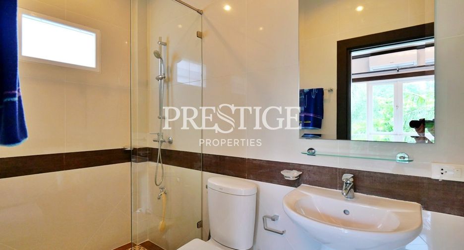 For rent 4 bedrooms house in Bang Lamung, Chonburi