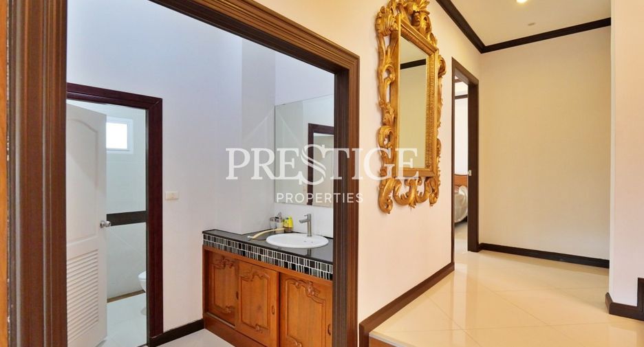 For rent 4 bedrooms house in Bang Lamung, Chonburi