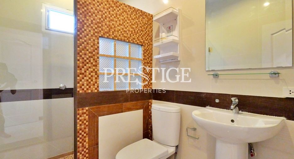 For rent 4 bedrooms house in Bang Lamung, Chonburi