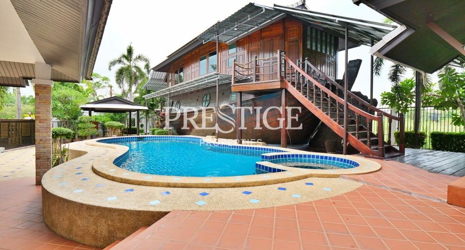 For rent 4 bedrooms house in Bang Lamung, Chonburi