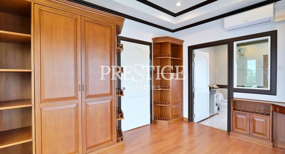 For rent 4 bedrooms house in Bang Lamung, Chonburi