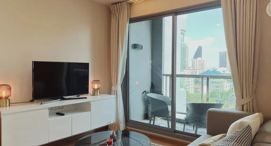 For rent 2 ベッドルーム condo in Watthana, Bangkok