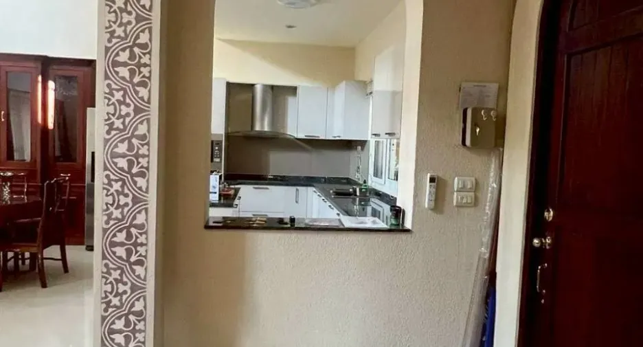 Villa en alquiler de 3 habitaciones en Bang Lamung, Chonburi