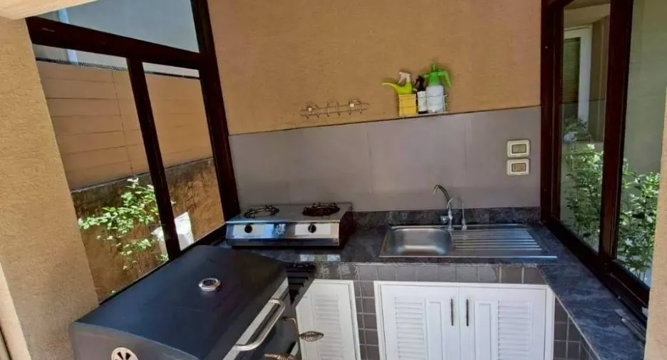 Villa en alquiler de 3 habitaciones en Bang Lamung, Chonburi