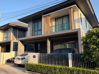 For Rent 4 Bedroom House In Bang Lamung, Chonburi