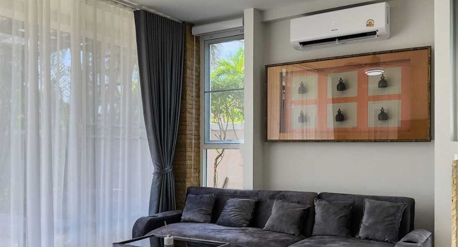 For rent 4 bedrooms villa in Mueang Phuket, Phuket