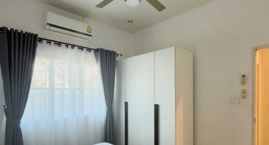 For rent 4 bedrooms villa in Mueang Phuket, Phuket