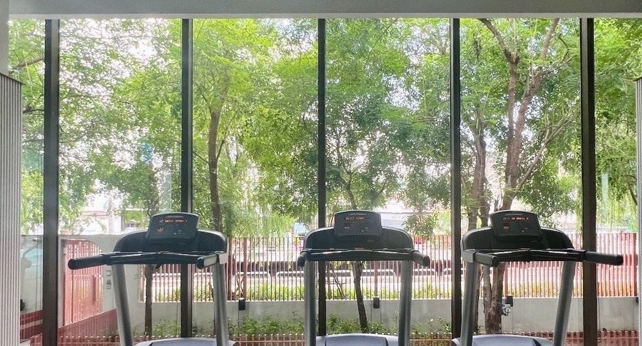 For rent 1 bed condo in Watthana, Bangkok