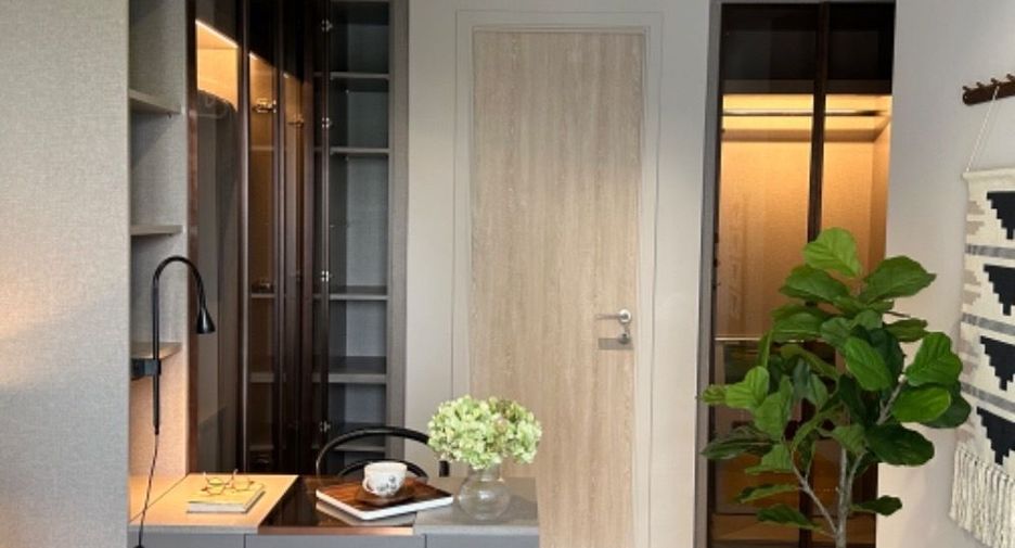 For rent 1 bed condo in Watthana, Bangkok