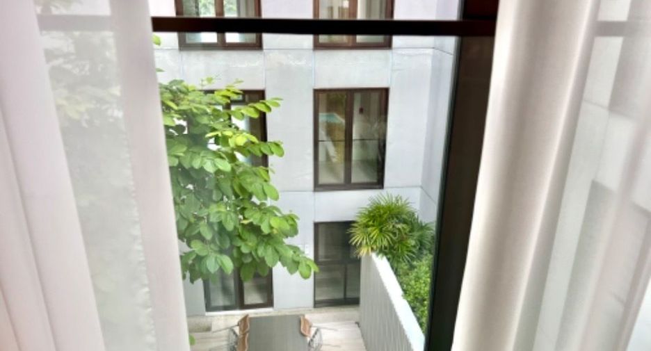 For rent 1 bed condo in Watthana, Bangkok