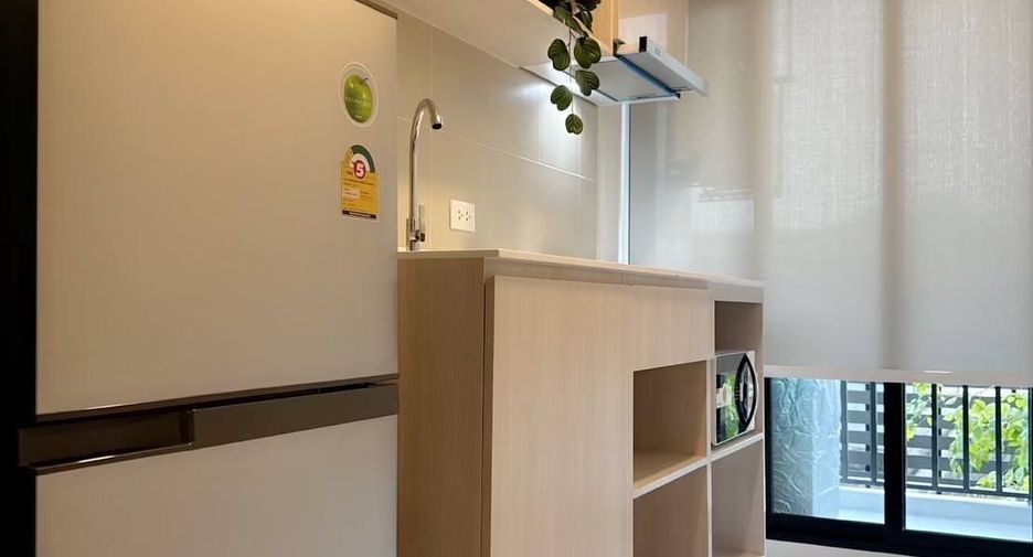 For rent 1 bed condo in Wang Thonglang, Bangkok