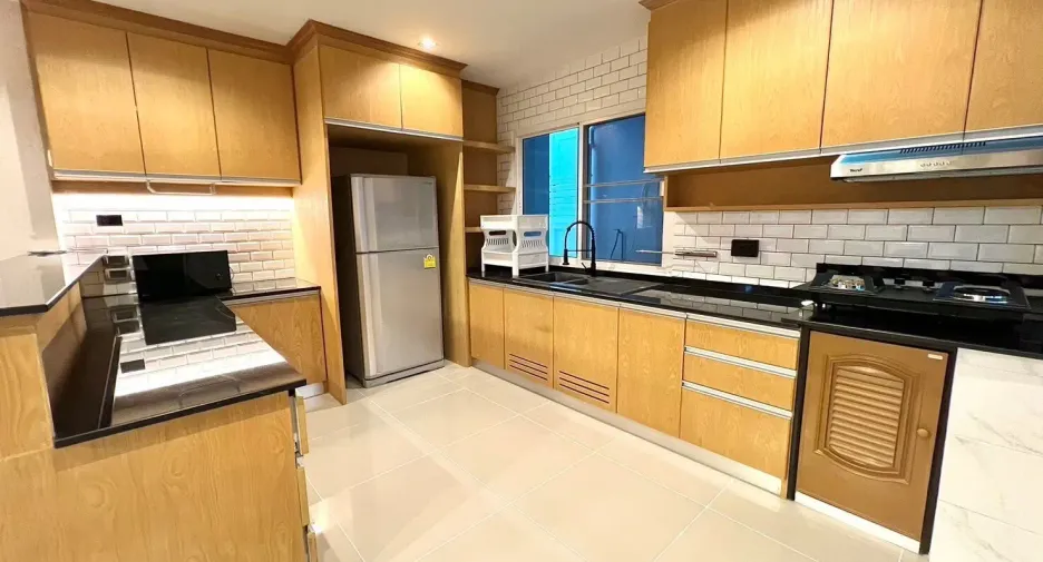 Villa en alquiler de 3 habitaciones en Hang Dong, Chiang Mai