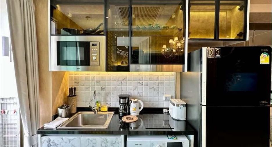 Condo en alquiler de 1 habitaciones en Bang Lamung, Chonburi