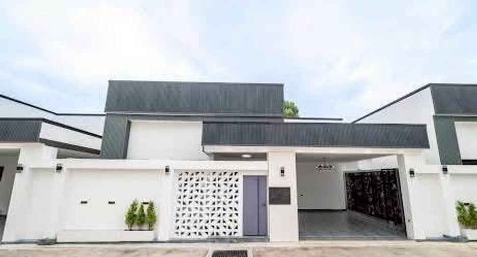 For sale and for rent 3 bedrooms house in Bang Lamung, Chonburi
