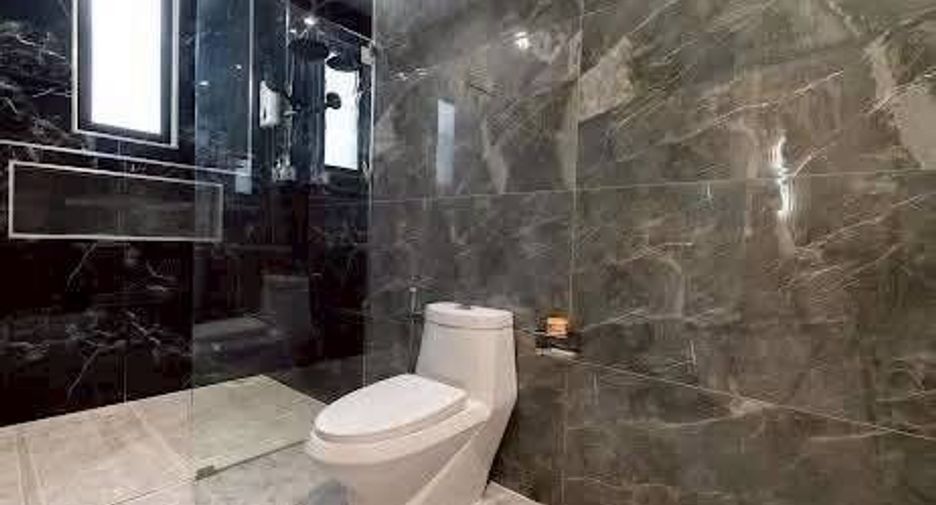 For sale and for rent 3 bedrooms house in Bang Lamung, Chonburi