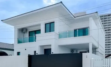ขาย และ ให้เช่า 5 ห้องนอน วิลล่า ใน บางละมุง, ชลบุรี