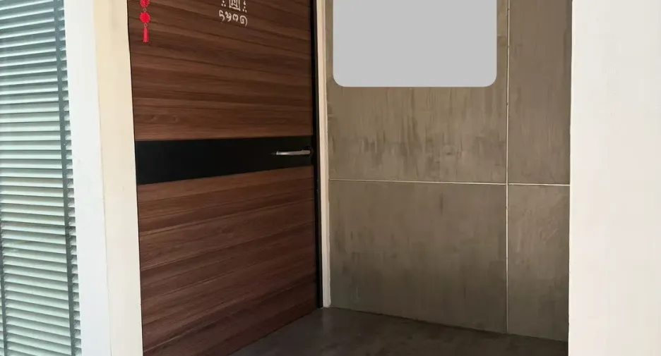 Haus zur Miete mit 7 Zimmer in Watthana, Bangkok