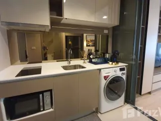 For rent 1 bed condo in Khlong San, Bangkok