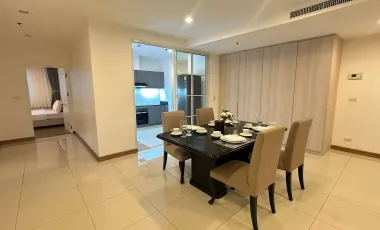 Condo en alquiler de 3 habitaciones en Watthana, Bangkok