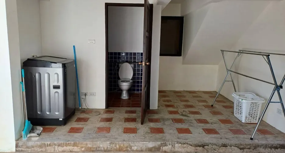 For rent 2 ベッドルーム house in Saraphi, Chiang Mai