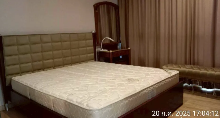 For rent 2 bedrooms condo in Si Racha, Chonburi