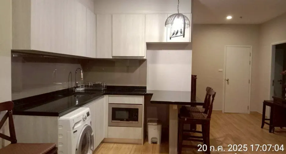 For rent 2 bedrooms condo in Si Racha, Chonburi