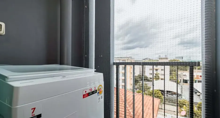 For rent studio condo in Bang Khun Thian, Bangkok
