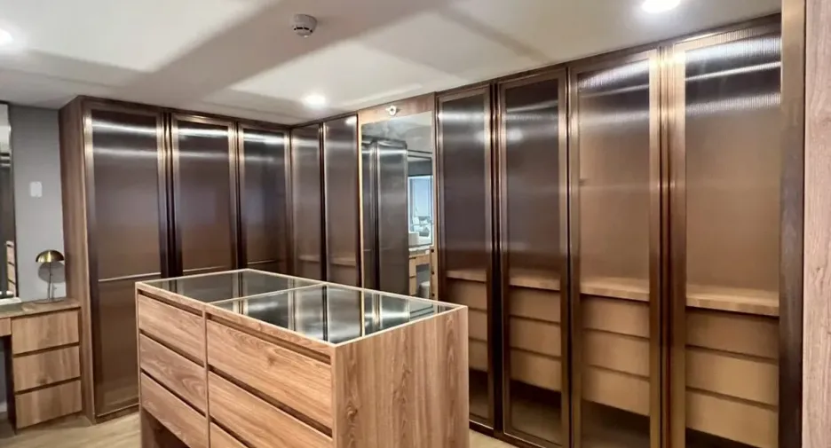 For sale 3 ベッドルーム condo in Huai Khwang, Bangkok