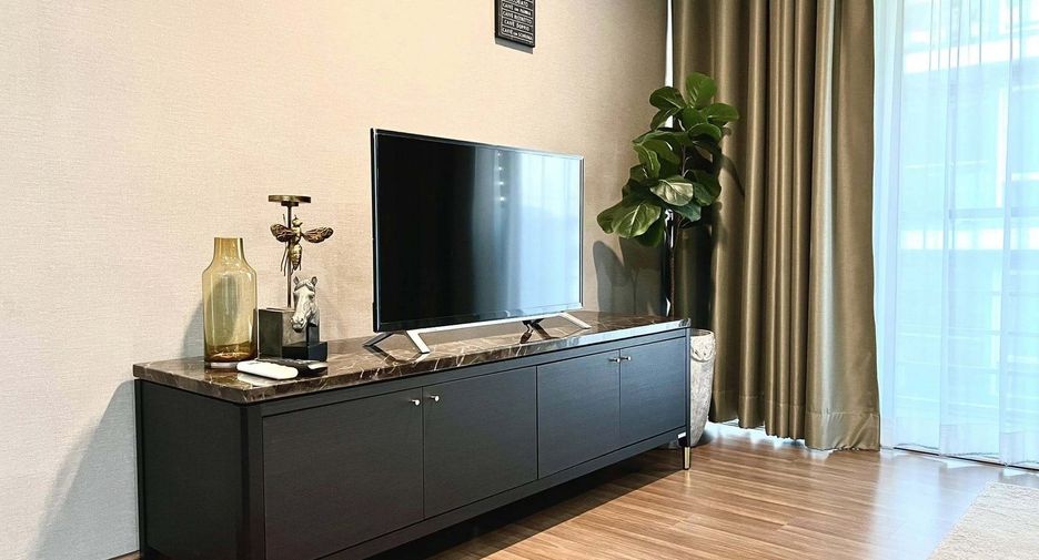 For rent 2 bedrooms condo in Bang Na, Bangkok