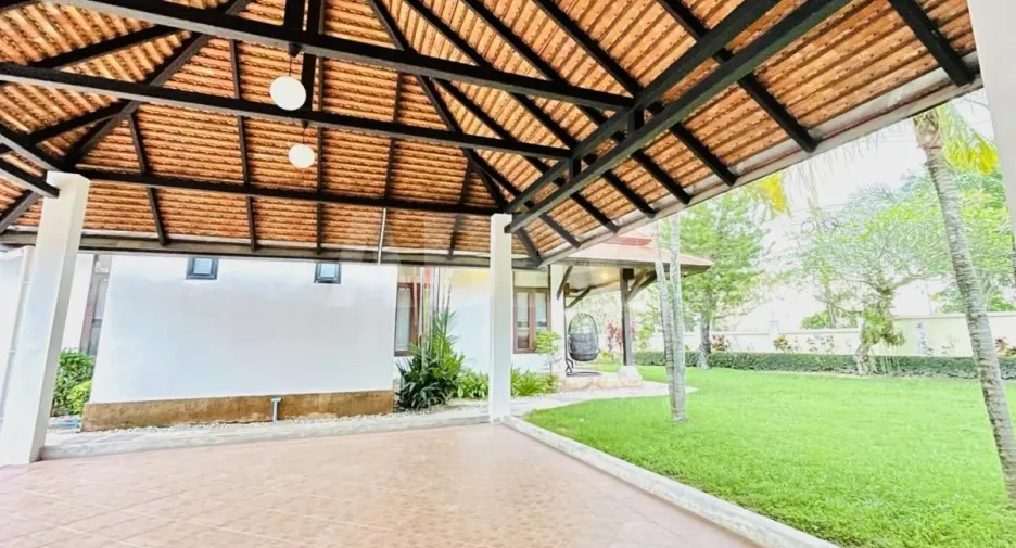 For rent 3 bedrooms house in Bang Lamung, Chonburi
