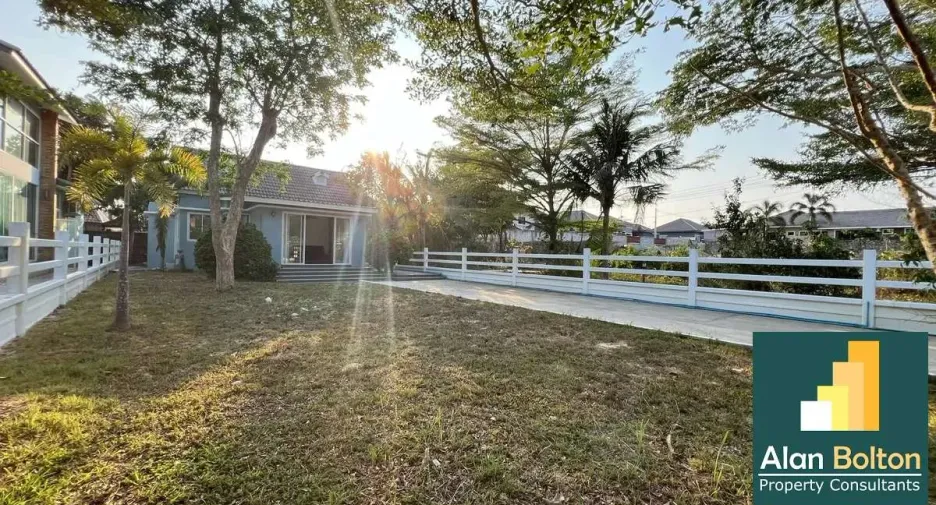 For rent and for sale 2 bedrooms house in Bang Lamung, Chonburi
