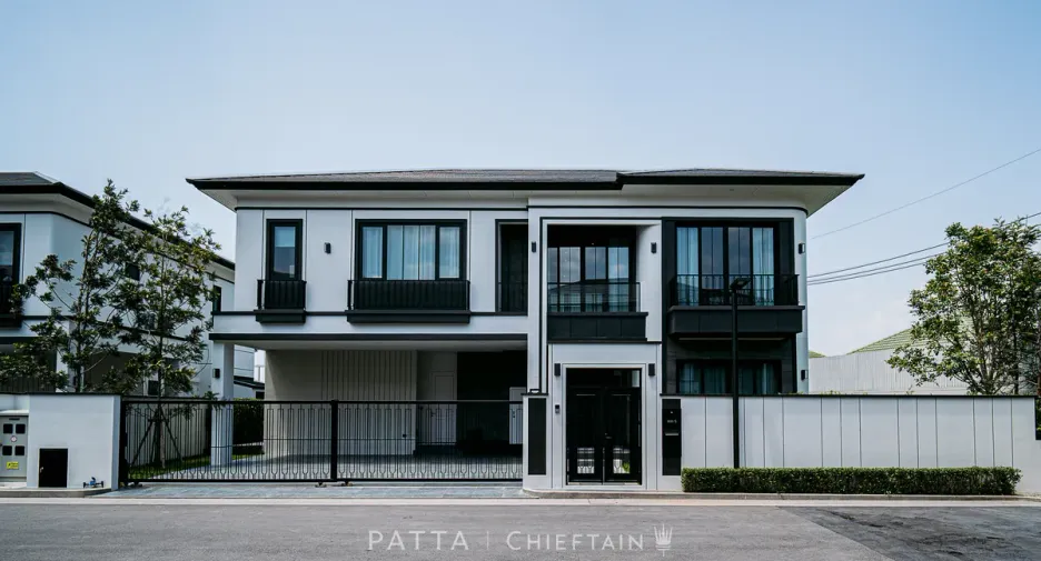 For rent 4 bedrooms house in Bang Lamung, Chonburi