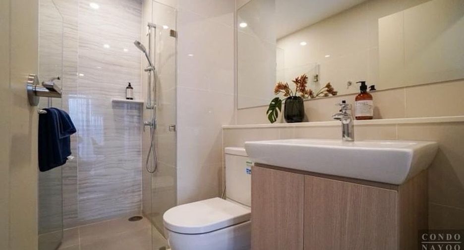 For sale 1 bed condo in Khlong Toei, Bangkok