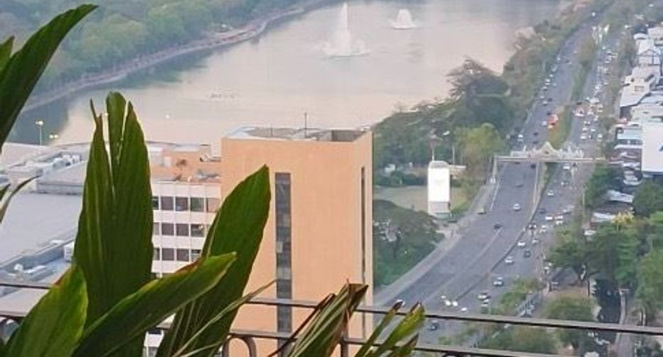For rent 1 bed condo in Khlong Toei, Bangkok
