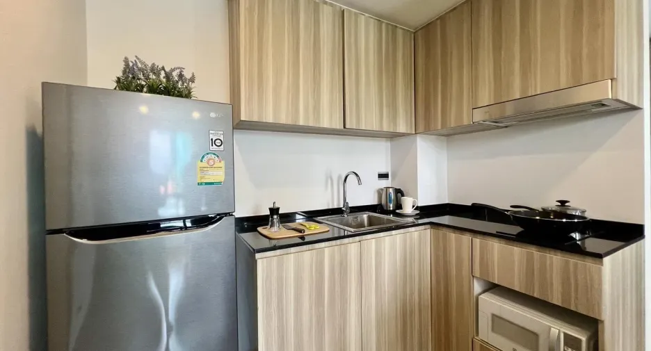 For rent 2 bedrooms condo in Si Racha, Chonburi