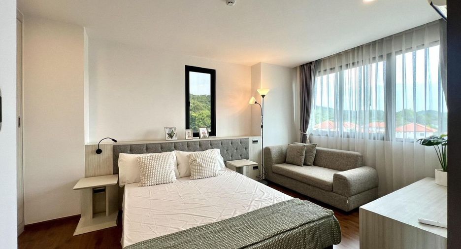 For rent 2 bedrooms condo in Si Racha, Chonburi