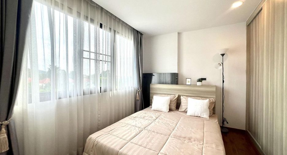 For rent 2 bedrooms condo in Si Racha, Chonburi
