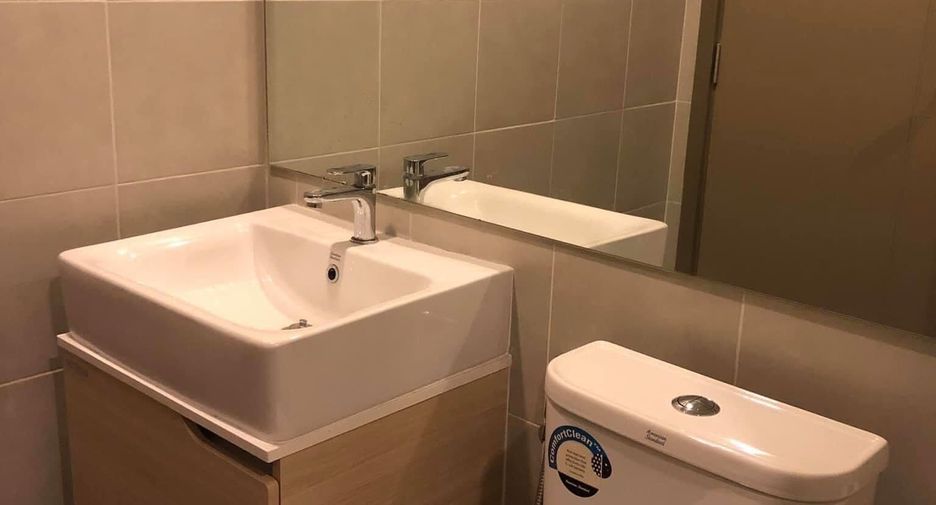 Condo en alquiler de 1 habitaciones en Bang Na, Bangkok