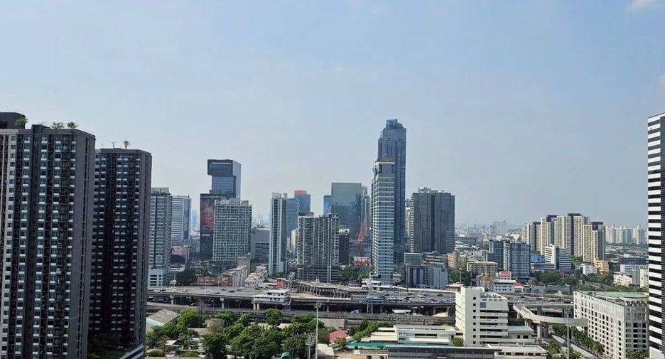 Wohnung zur Miete mit 1 Zimmer in Watthana, Bangkok