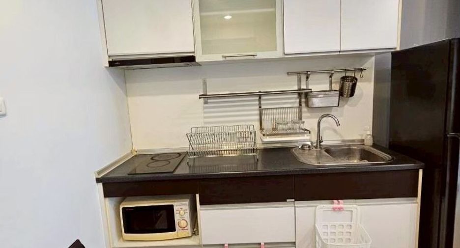 Wohnung zur Miete mit 1 Zimmer in Watthana, Bangkok