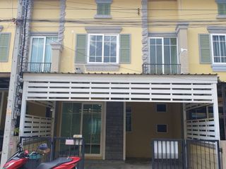 出售 4 卧室 联排别墅 在 Prawet, 曼谷