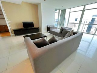 For rent 3 bedrooms condo in Pathum Wan, Bangkok
