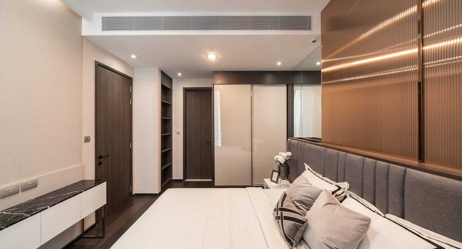 For rent 1 bed condo in Khlong Toei, Bangkok