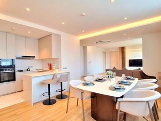 For rent 3 bedrooms condo in Mueang Samut Prakan, Samut Prakan
