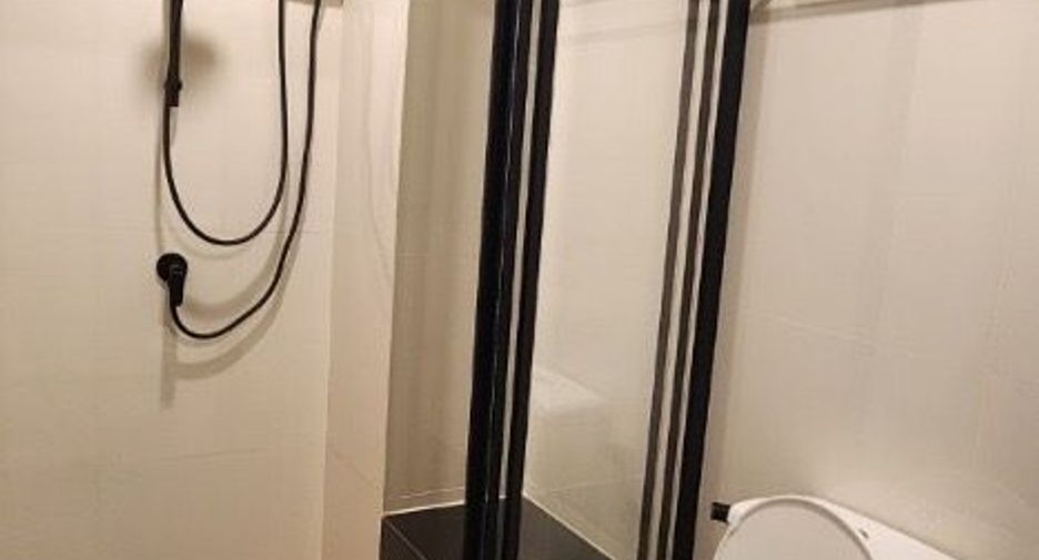 For rent 1 bed condo in Huai Khwang, Bangkok
