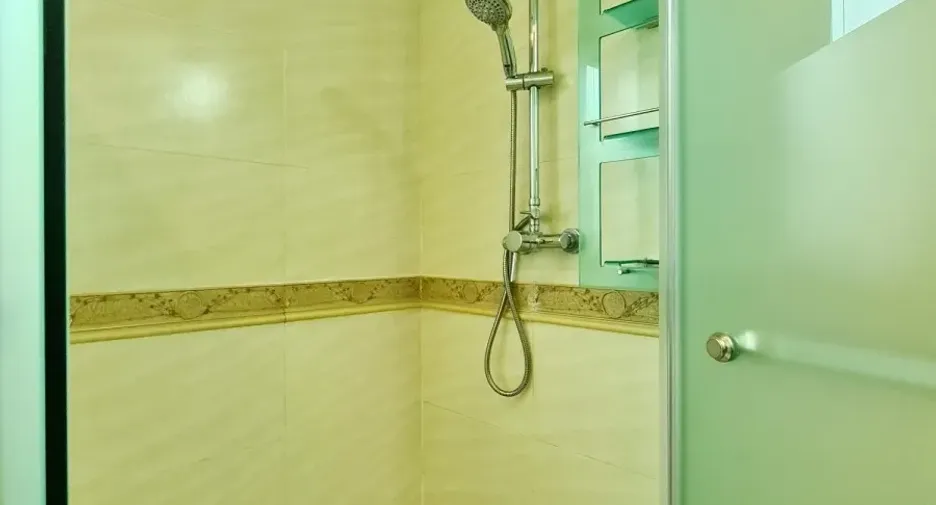 For rent and for sale 2 bedrooms condo in Bang Lamung, Chonburi