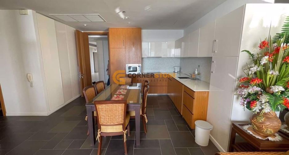 Condo en alquiler de 2 habitaciones en Bang Lamung, Chonburi